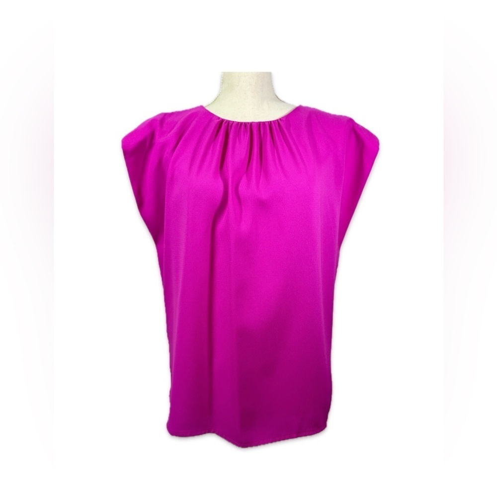A. Calin by Flying Tomato Vibrant Pink Blouse Women’s size Large